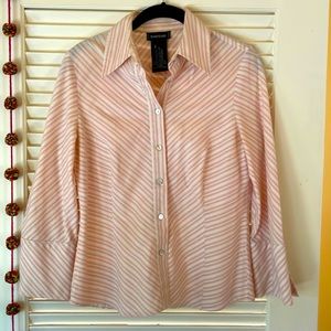 Bebe cropped blouse size M